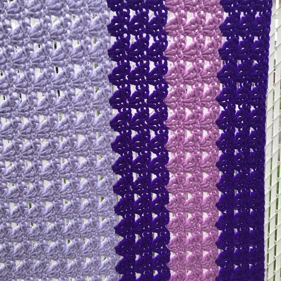 Vintage Granny Afghan Multi Purple 70's BoHo Cottagcore MCM Grandmas Attic - Picture 2 of 7